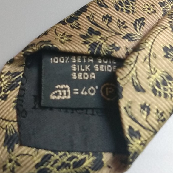 SALE! Beautiful Ermenegildo Zegna Silk Tie EUC - Picture 5 of 6